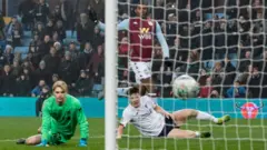 ليفربول وأستون فيلا
