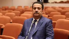 تعهد رئيس الوزراء العراقي محمد شياع السوداني باتخاذ إجراءات صارمة ضد الفساد في بلاده