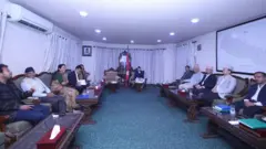 प्रमुख सचेतकहरूसँग सभामुख देवराज घिमिरेको छलफल