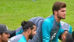 ঢাকার শের-এ-বাংলা স্টেডিয়ামে অনুশীলন করছেন শাহিন আফ্রিদি ও অন্যান্য পাকিস্তানী ক্রিকেটার, ১৫/১১/২০২১