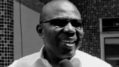 Aworan Muiz Banire