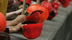 Шахтарі
