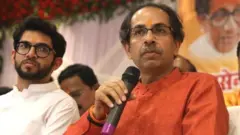 उद्धव ठाकरे