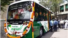 மின்சாரப் பேருந்து.