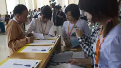 NLD ဦးဆောင်တဲ့ အခြေခံဥပဒေပြင်ဆင်ရေး