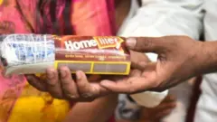 అగ్గిపెట్టెలో చీర