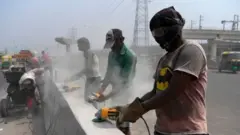 बांधकाम