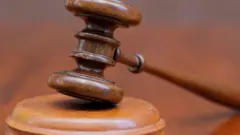 La sentence est tombée jeudi pour l'étudiant K. Mb. et sa copine G. D.