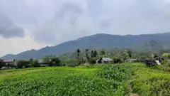 मिक्लाजुङ गाउँ