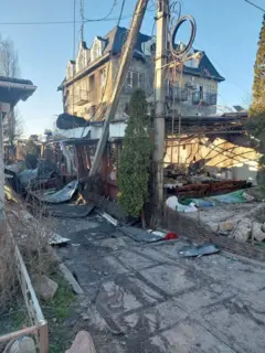 コルリー村のレストラン跡