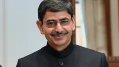 பிரதமர் நரேந்திர மோதியுடன் ஆளுநர் ஆர்.என். ரவி