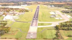table top runway