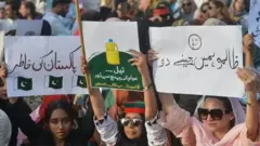 पाकिस्तान में महंगाई