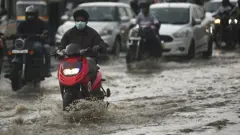 भारी बारिश