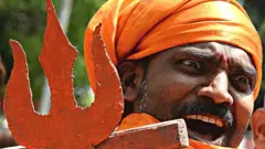 બજરંગદળ વિશ્વ હિંદુ પરિષદ ત્રિશૂળદીક્ષા