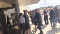 An kwashe mutane daga wani gidan kallo a lokacin da abin ya faru