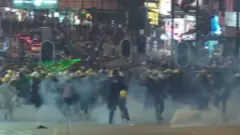 ဟောင်ကောင် ဆန္ဒပြသူတွေကို တရုတ်သတိပေး