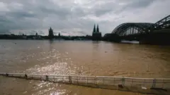 जर्मनी और बेल्जियम में बाढ़ से तबाही