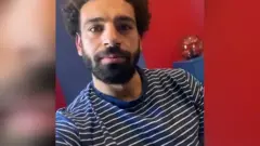 رسالة من محمد صلاح ونجوم ليفربول للأطقم الطبية