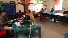 গত ফেব্রুয়ারি মাসে ঢাকা সিটি করপোরেশন নির্বাচনে একটি ভোট কেন্দ্রে ভোটারের জন্য অপেক্ষা। ফাইল ছবি