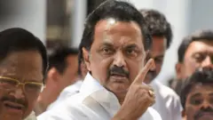 ஸ்டாலின்