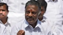 அதிமுக