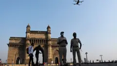 साल के आख़री में किसान आंदोलन ने सुर्खियां बटोरीं.