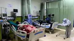 वीर अस्पतालमा उपचाररत बिरामी।