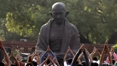 गांधी