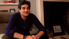 As police closed down a street in Washington DC after curfew, hundreds of protesters found themselves trapped - until Rahul Dubey flung open his doors.