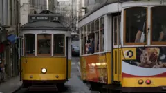 Bondes no centro de Lisboa