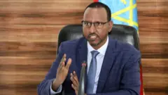 Af-yaa'ii mana maree federeeshinii Obboo Adam Faaraah