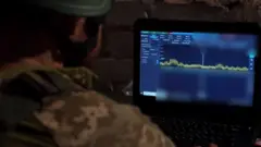 Электрон урушда энг муҳими душманнинг кўзига кўринмаслик.