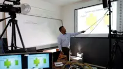 अनलाइन कक्षा