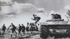 1942లో మొదలైన యుద్ధం