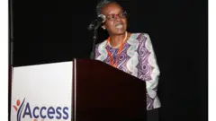 Dr Matshidiso Moeti, la responsable de l'Organisation mondiale de la santé (OMS) pour l'Afrique dénonce la promotion de remèdes traditionnels sans test