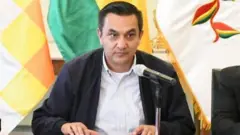 El ministro de la Presidencia de Bolivia anunció la ruptura.