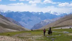 واخان