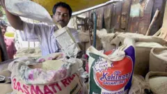 இந்தியாவின் பொருளாதார வளர்ச்சியை அதிகரிக்க உதவும் முக்கிய கூறுகள் என்னென்ன?