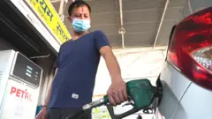 पेट्रोल पम्प