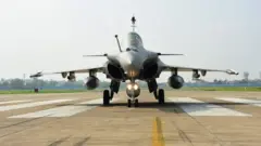 રફાલ વિમાન