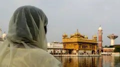 ਦਰਬਾਰ ਸਾਹਿਬ