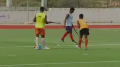 இந்திய ஹாக்கி அணியில் தொழிலாளி மற்றும் காவலாளியின் மகன்கள்