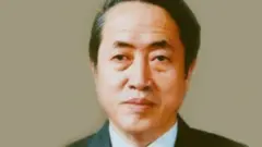 Giáo sư Hà Văn Tấn