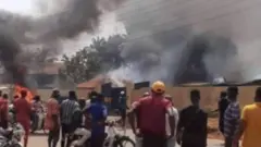 እቲ ዘጋጠመ ባርዕ ኣብያተ ማእሰርቲ