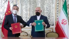 جزئیات سند همکاری ۲۵ ساله ایران و چین همچنان در ابهام