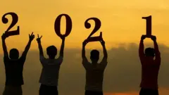 تمنيات بأن يكون عام 2021 أفضل من العام الذي سبقه