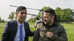 Rishi Sunak and Volodomyr Zelensky
