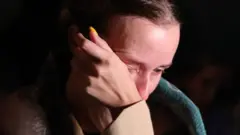 Задержанные на протестах в Беларуси рассказали, что происходит в изоляторах
