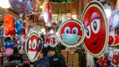 تزیینات شب یلدا با ماسک کرونا